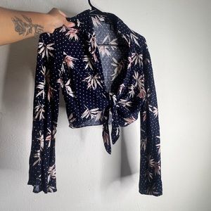 Women’s top!